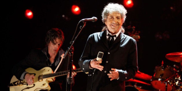 HOLLYWOOD, CA - JANUARY 12: Musician Bob Dylan onstage during the 17th Annual Critics' Choice Movie Awards held at The Hollywood Palladium on January 12, 2012 in Los Angeles, California. (Photo by Christopher Polk/Getty Images for VH1)