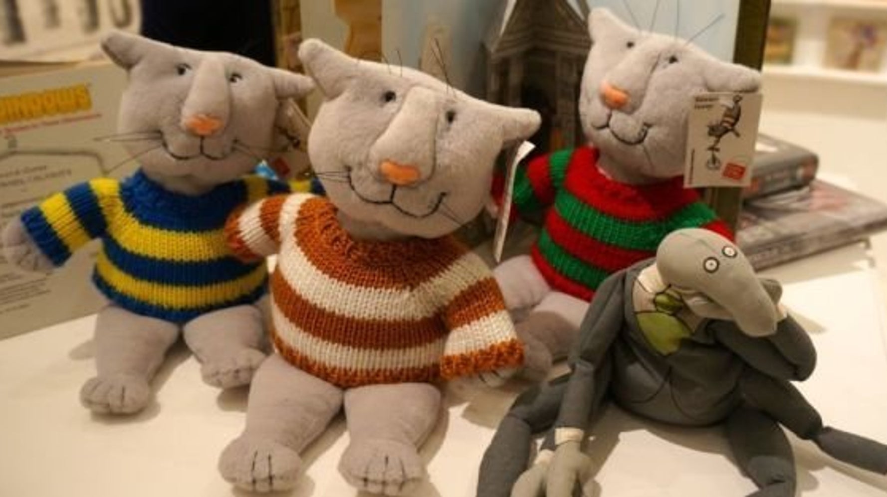 子供は次々と死ぬのに猫は不当な目に遭わないエドワード ゴーリーの世界とは クリスマスに大人が読みたい絵本 ハフポスト News