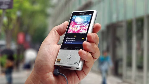 A3! ハイレゾプレイヤー Questyle、フルディスクリート純A級アンプ搭載のハイレゾプレーヤー