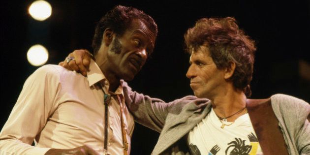 Chuck Berry with Keith Richards of The Rolling Stones at The Fox Threatre St Louis during filming of the documentary Hail Hail rock N Roll. (Photo by Terry O'Neill/Getty Images)