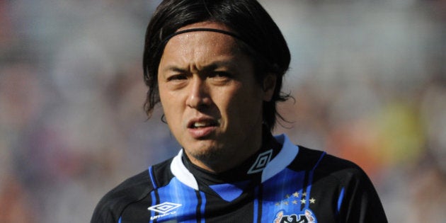 YOKOHAMA, JAPAN - FEBRUARY 28: Yasuhito Endo #7 of Gamba Osaka looks on during the FUJI XEROX SUPER CUP 2015 match between Gamba Osaka and Urawa Red Diamonds at Nissan Stadium on February 28, 2015 in Yokohama, Japan. (Photo by Masashi Hara/Getty Images)