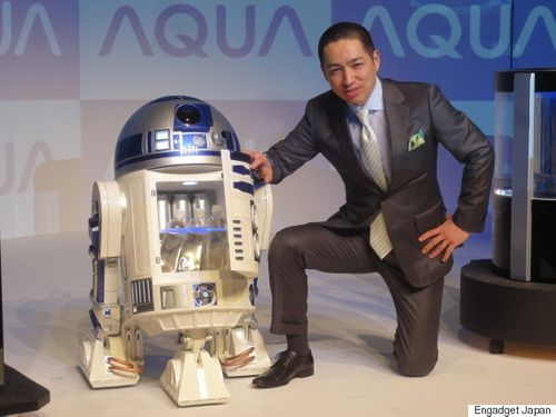 こいつ・・・動くぞ！ スター・ウォーズ「R2-D2」が冷蔵庫に（動画） | ハフポスト NEWS