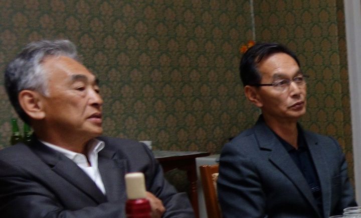 小西隆裕容疑者（左）と赤木志郎容疑者