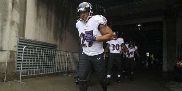 CINCINNATI, OH - DECEMBER 29: Ray Rice #27 of the Baltimore Ravens takes the field for the game against the Cincinnati Bengals at Paul Brown Stadium on December 29, 2013 in Cincinnati, Ohio. (Photo by John Grieshop/Getty Images)