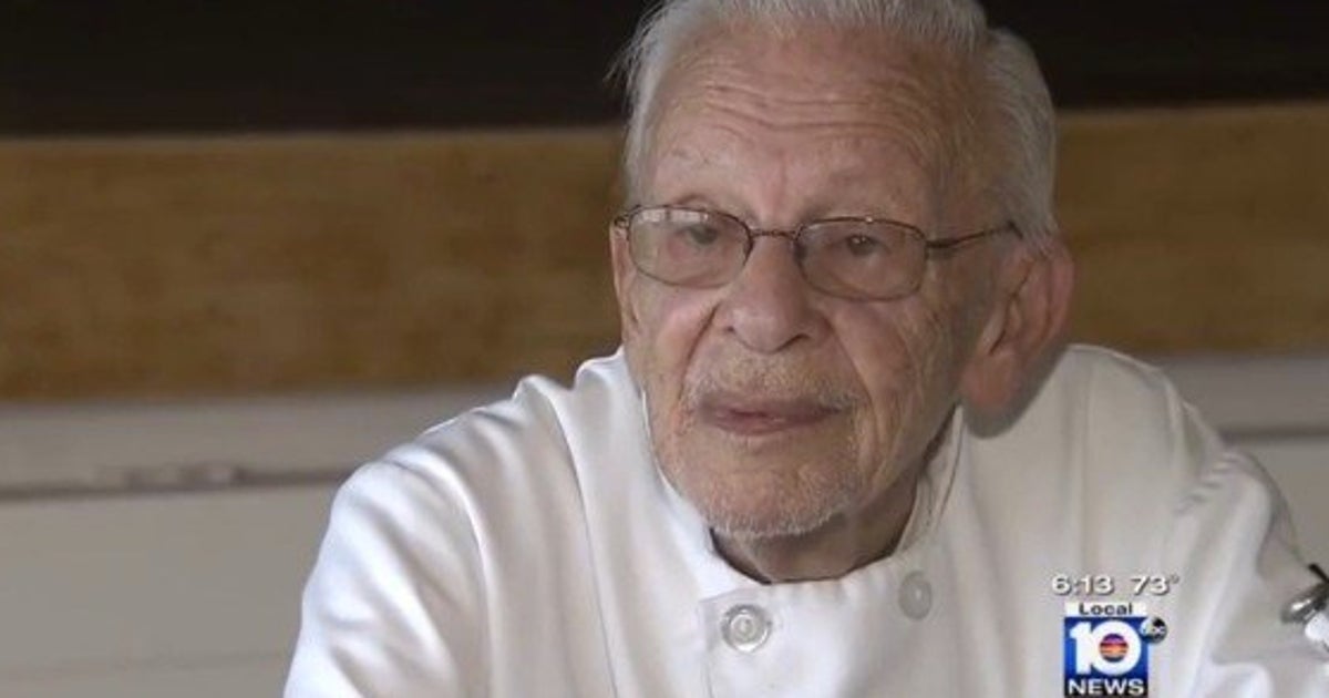 90歳のシェフ ホームレスに食事を提供して逮捕 それでも 息をしている限り活動を続ける ハフポスト