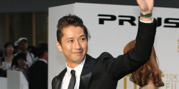 谷原章介 第6子誕生 かわいらしい花のような女の子 ハフポスト