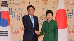 【日韓首脳会談】懸案の慰安婦問題は「早期妥結へ交渉加速」で一致