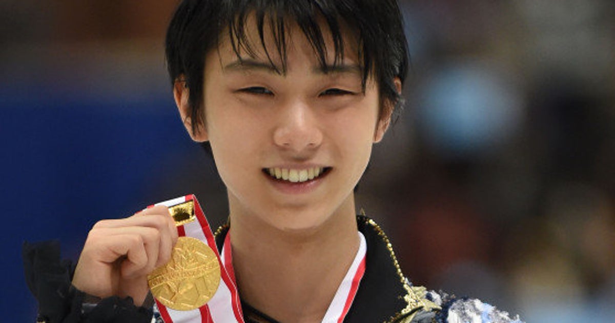 羽生結弦 五輪金メダルから衝突事故を乗り越えて 画像で振り返る2014年