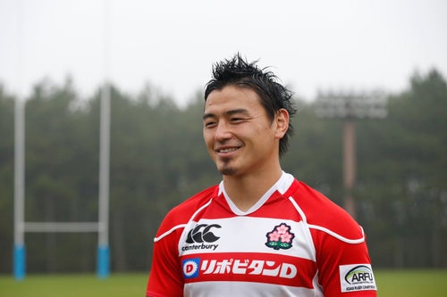 ラグビー日本代表 2019年ベスト8記念Tシャツ 赤 2019年W杯が