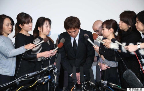 狩野英孝、淫行疑惑で謝罪会見 肉体関係を問われ「それは申し上げられ