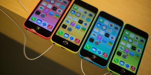 iPhone 5s/5cでパケ詰まり多いのは「ドコモ」 ブランド総合研究所調べ