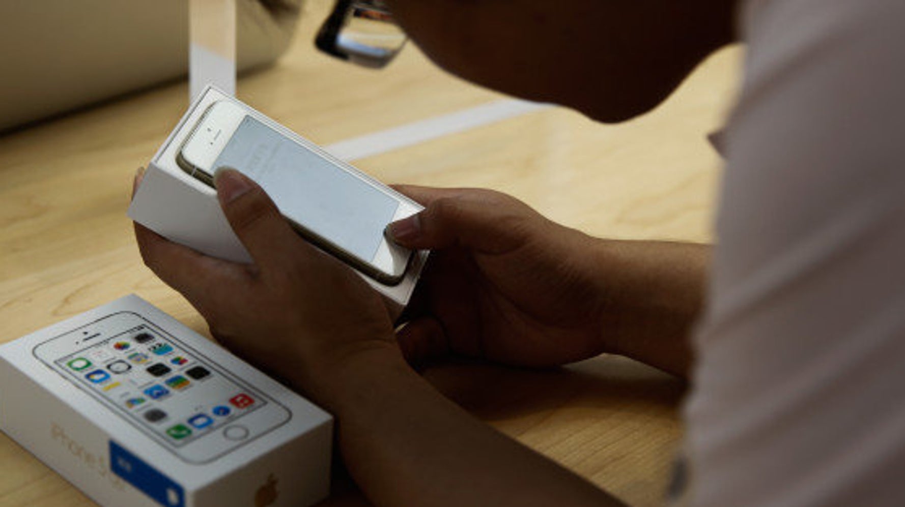 iPhone 5s プレゼントに当選」詐欺メールに注意「iPhoneユーザーだと iPhone 5s プレゼントに当選」詐欺メールに注意「iPhoneユーザーだと