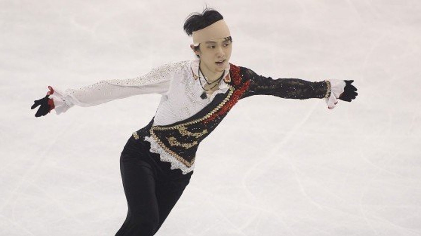 羽生結弦、流血アクシデント乗り越え2位 滑りきった後に涙【フィギュア