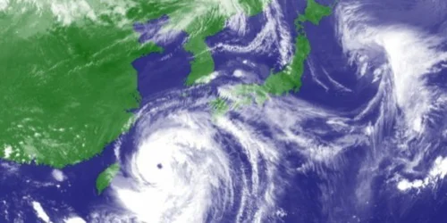 最大風速70m/s 速乾 345g超軽量 低騒音運転  3億個/のマイナス 最大風速70m/s 速乾 345g超軽量 絡ん 低騒音運転 3億個/のマイナス