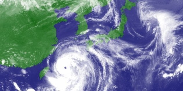 台風8号 瞬間風速50m Sはどれくらい 自動車の横転も 動画 ハフポスト