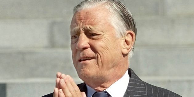WASHINGTON, UNITED STATES: Former Washington Post Executive Editor Ben Bradlee arrives at the Washington National Cathedral to attend the funeral service for former chairman and chief executive officer of The Washington Post Co. and former publisher of The Post, Katharine Graham 23 July, 2001 in Washington, DC. The elite of government, business, the arts and the media will pay tribute today to Graham who died from an accidental fall last week at the age of 84. AFP PHOTO / TIM SLOAN (Photo credit should read TIM SLOAN/AFP/Getty Images)
