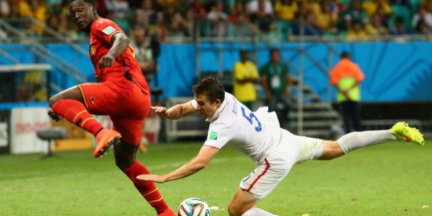 SALVADOR, BRAZIL - JULY 01: Romelu Lukaku of Belgium and Matt Besler of the United States compete for the ball during the 2014 FIFA World Cup Brazil Round of 16 match between Belgium and the United States at Arena Fonte Nova on July 1, 2014 in Salvador, Brazil. (Photo by Kevin C. Cox/Getty Images)