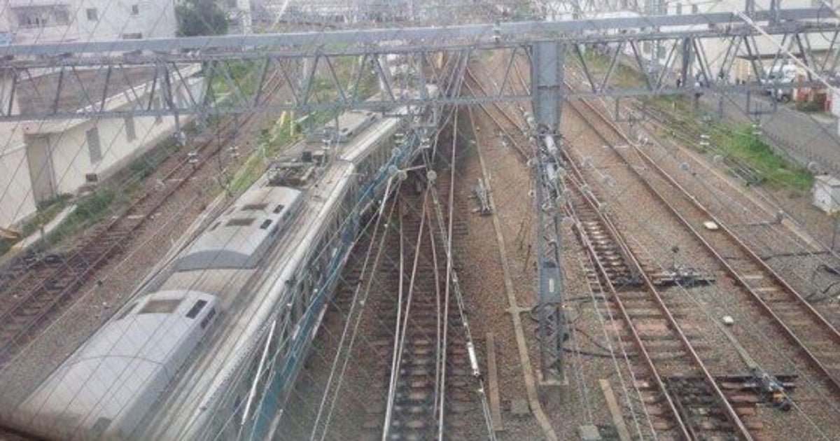 小田急相模大野駅付近で脱線事故 全線で一時運転見合わせ ハフポスト 小田急相模大野駅付近で脱線事故 全線で一時運転見合わせ ハフポスト