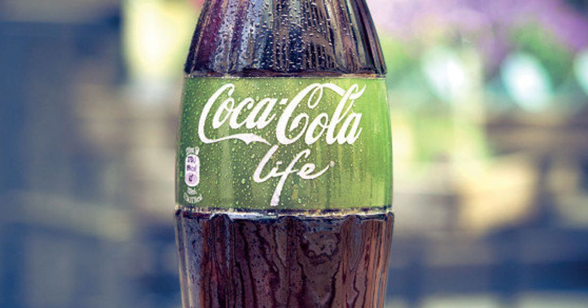 コカ コーラのラベルが緑色に ヘルシーなコーク イギリスで発売へ ハフポスト