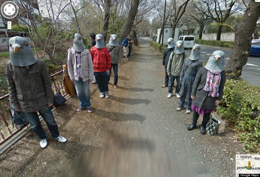 ハト人間 日本のストリートビューに登場した謎の人間たち ハフポスト ハト人間 日本のストリートビューに登場した謎の人間たち ハフポスト