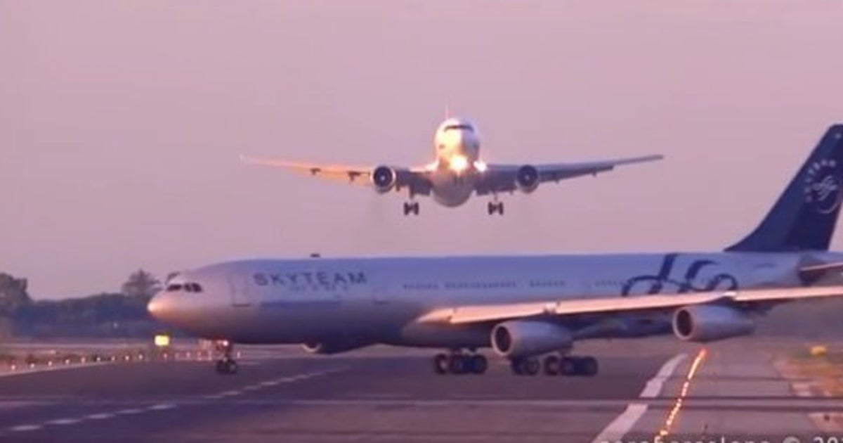 あわや大惨事 旅客機のニアミス動画が話題に バルセロナ空港 ハフポスト あわや大惨事 旅客機のニアミス動画が話題に バルセロナ空港 ハフポスト