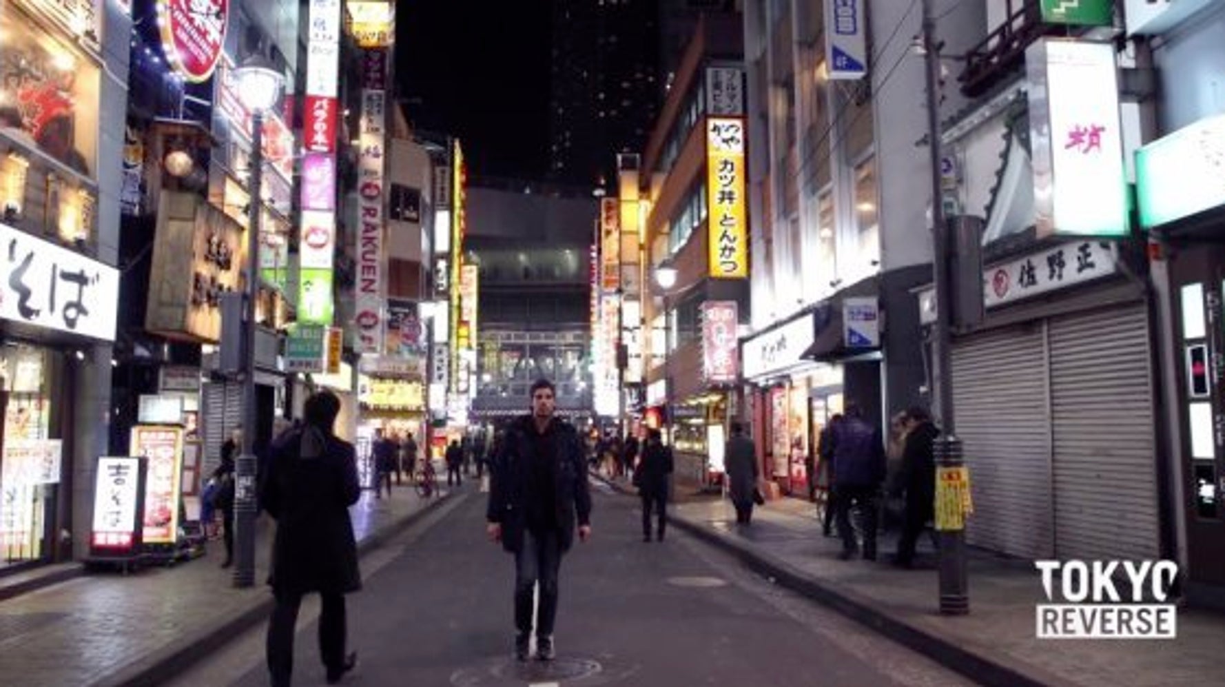 東京の街を後ろ向きに歩いて逆再生しただけなのになぜか幻想的 動画 ハフポスト Life 東京の街を後ろ向きに歩いて逆再生しただけなのになぜか幻想的 動画 ハフポスト Life