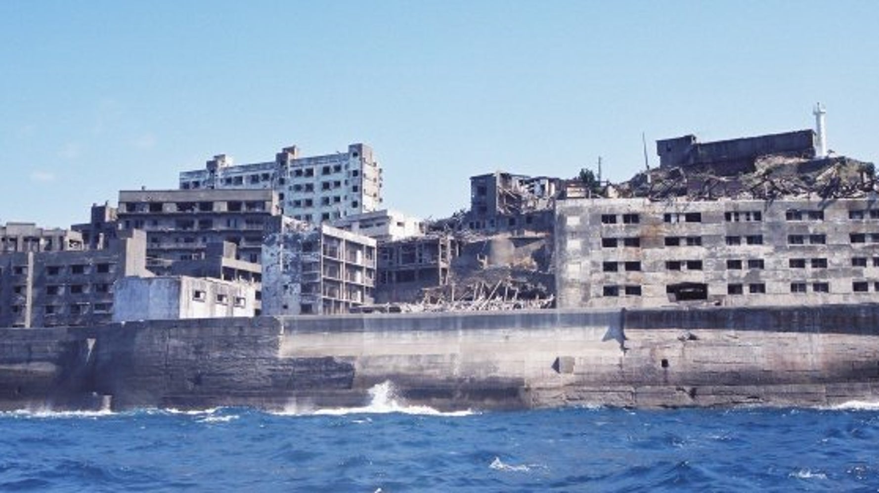 進撃の巨人 軍艦島で実写撮影へ ハフポスト News