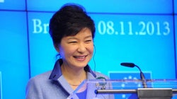 朴槿恵・韓国大統領が日中韓の「共同歴史教科書」を提案、その意図は？