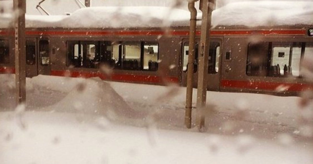 ワイドビューしなの24号 大雪で立ち往生し34時間かかって名古屋に 乗客は車中で2泊 ハフポスト