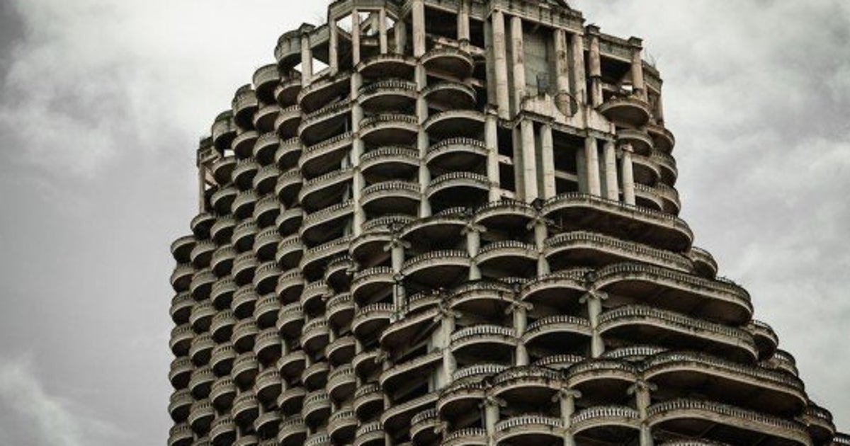 廃墟になった49階建てのビルが バンコクに今もそびえ立っている 画像 ハフポスト 廃墟になった49階建てのビルが バンコクに今もそびえ立っている 画像 ハフポスト