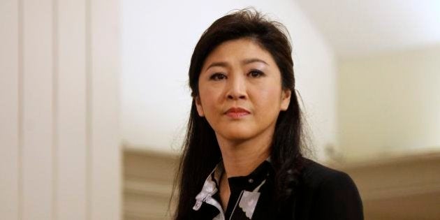 タイのインラック前首相が帰国 「職務怠慢」による告発に抗戦の構え