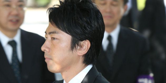 小泉進次郎氏が靖国参拝 父 純一郎氏はどのような思いで参拝していたのか ハフポスト