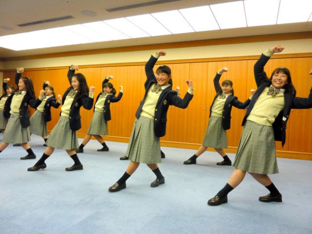 登美丘高校ダンス部 堺市民におなじみの 堺っ子体操 をリメイク 動画 ハフポスト 登美丘高校ダンス部 堺市民におなじみの 堺っ子体操 をリメイク 動画 ハフポスト