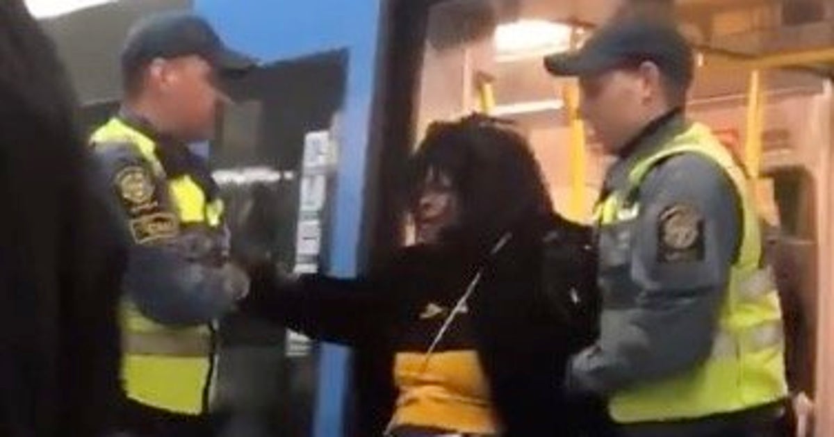 地下鉄に乗っていた妊婦 警備員が強制的に降ろす スウェーデンで撮影された動画が反響呼ぶ ハフポスト 地下鉄に乗っていた妊婦 警備員が強制的に降ろす スウェーデンで撮影された動画が反響呼ぶ ハフポスト