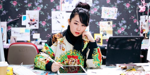 紙からスマホへ。東村アキコさんが「縦読みマンガ」の無料連載を始めた