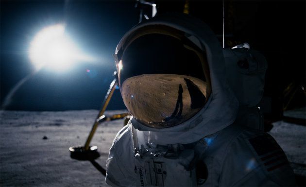 「ファースト・マン」でアーム・ストロング船長が月面に降りたった時のシーン