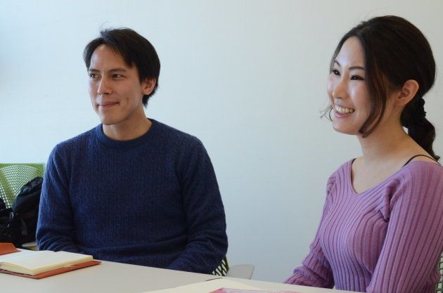 プロデューサーの柳川あかりさん（右）、田中昂さん