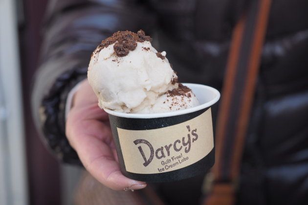 2月12日オープンした「ダシーズ」のアイスクリーム・ココナッツミルクチョコクッキー