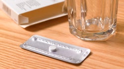 アフターピル「ノルレボ」、国内初のジェネリック薬が販売へ。緊急避妊薬が安く手に入るように