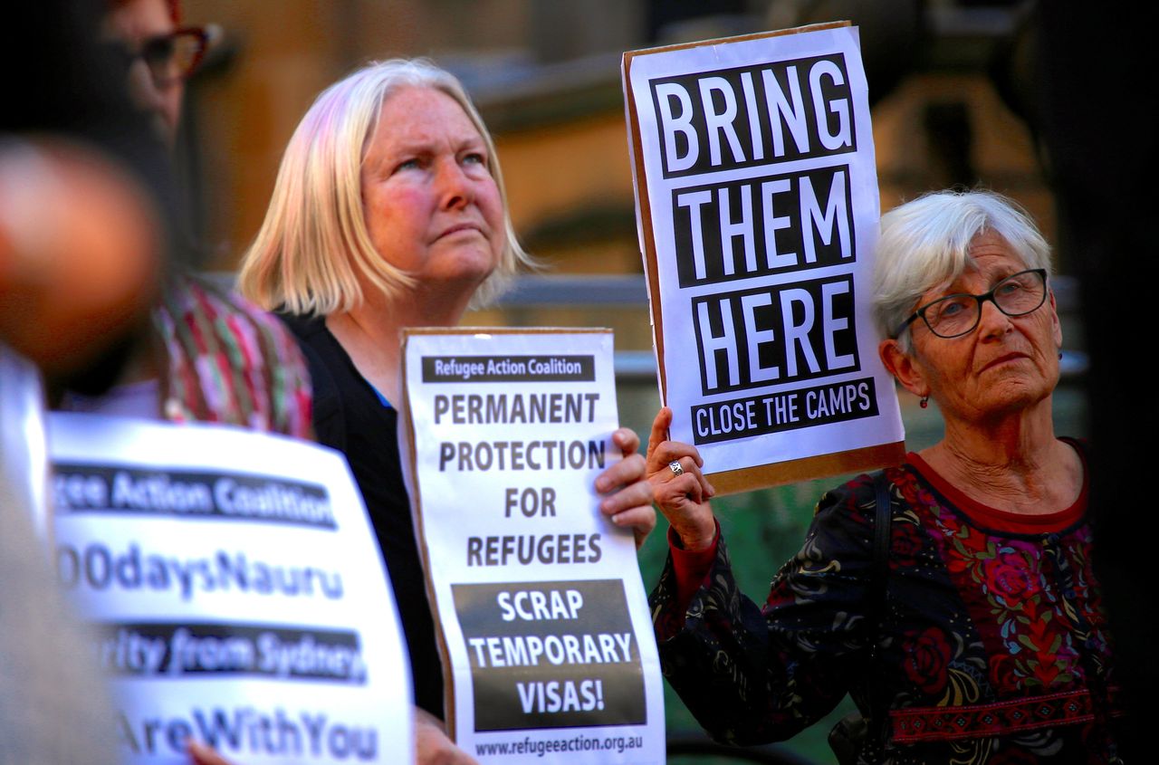 Πολίτες στην Αυστραλία διαμαρτύρονται για τις συνθήκες διαβίωσης στα κέντρα κράτησης μεταναστών 