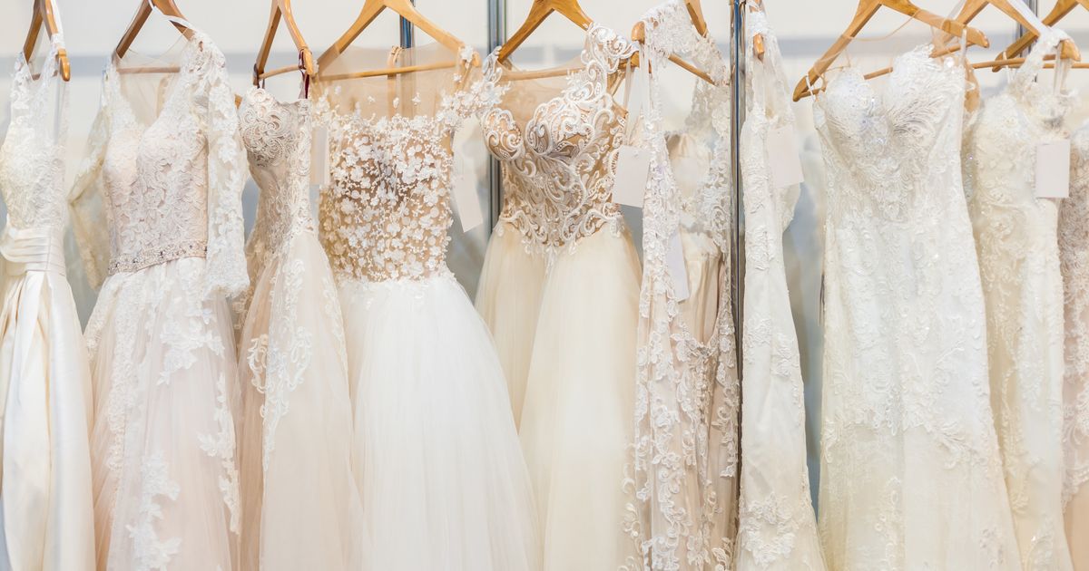 Mum Asks: Is It Ever Okay For A Wedding Guest To Wear White? | HuffPost ...