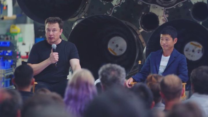 SpaceX社のイーロン・マスク氏と前澤氏