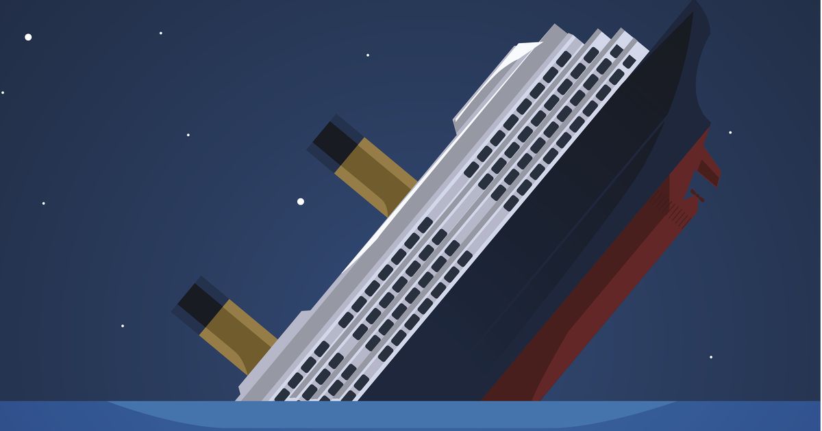 Титаник тонущий корабль тонет. Титаник корабль Айсберг. Титаник тонет Айсберг. Титаник тонет. Тонущий корабль.