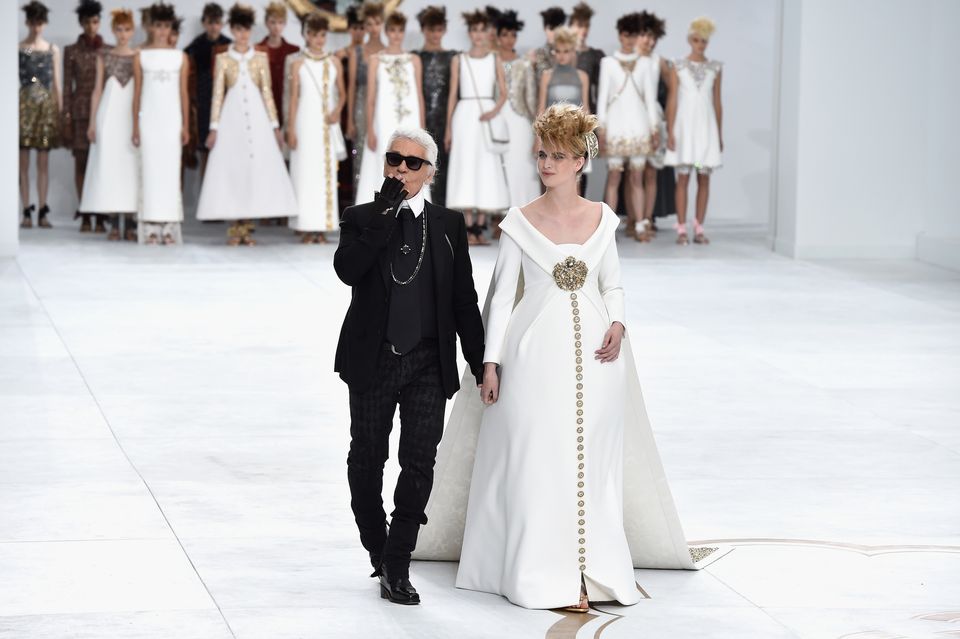 A Look Back At Designer Karl Lagerfeld's Iconic Fashion Career In ...