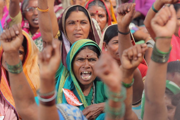 Farmers March To Mumbai Protesting 'Betrayal' By BJP Govts At Centre &