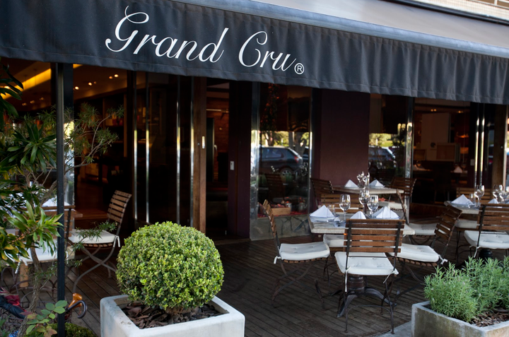 Fachada do restaurante Grand Cru, no Lago Sul.