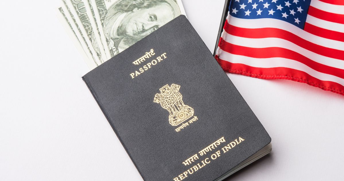 Виза в сша. H1b виза. Виза в Америку. Visa американская. Виза h1b в США В паспорте.