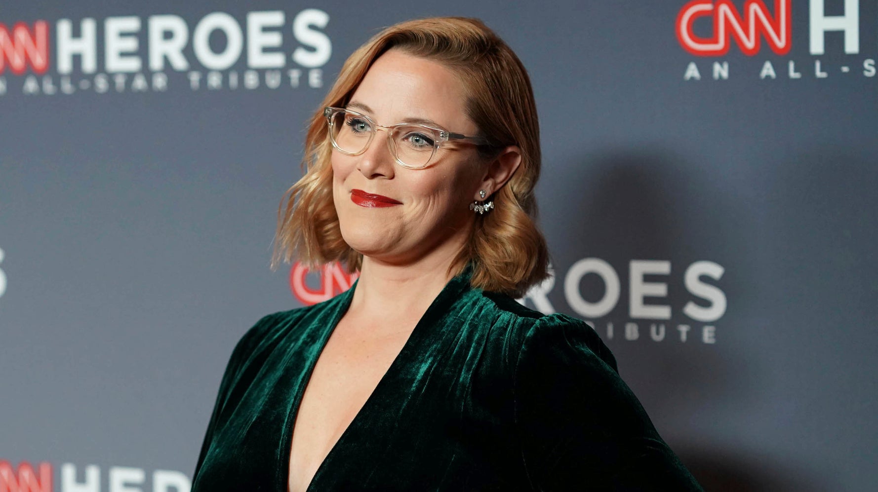 cnn-s-s-e-cupp-rips-media-s-dumb-headlines-warns-trump-has-2020-in-the-bag-huffpost-latest-news