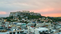 Προσωρινή αναστολή νέων οικοδομικών αδειών γύρω από την Ακρόπολη