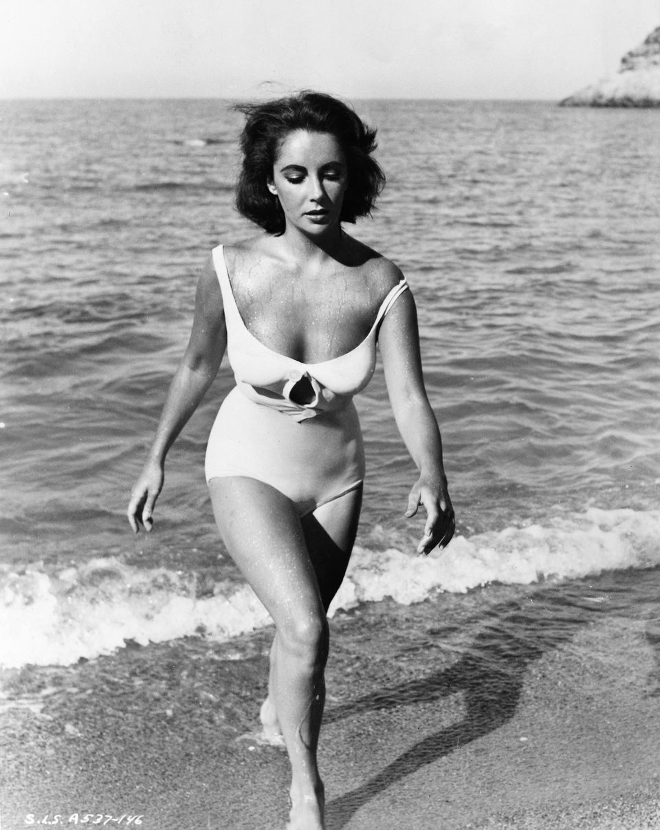 Elizabeth Taylor's Stunning Vintage Styles Over The Years | HuffPost Life